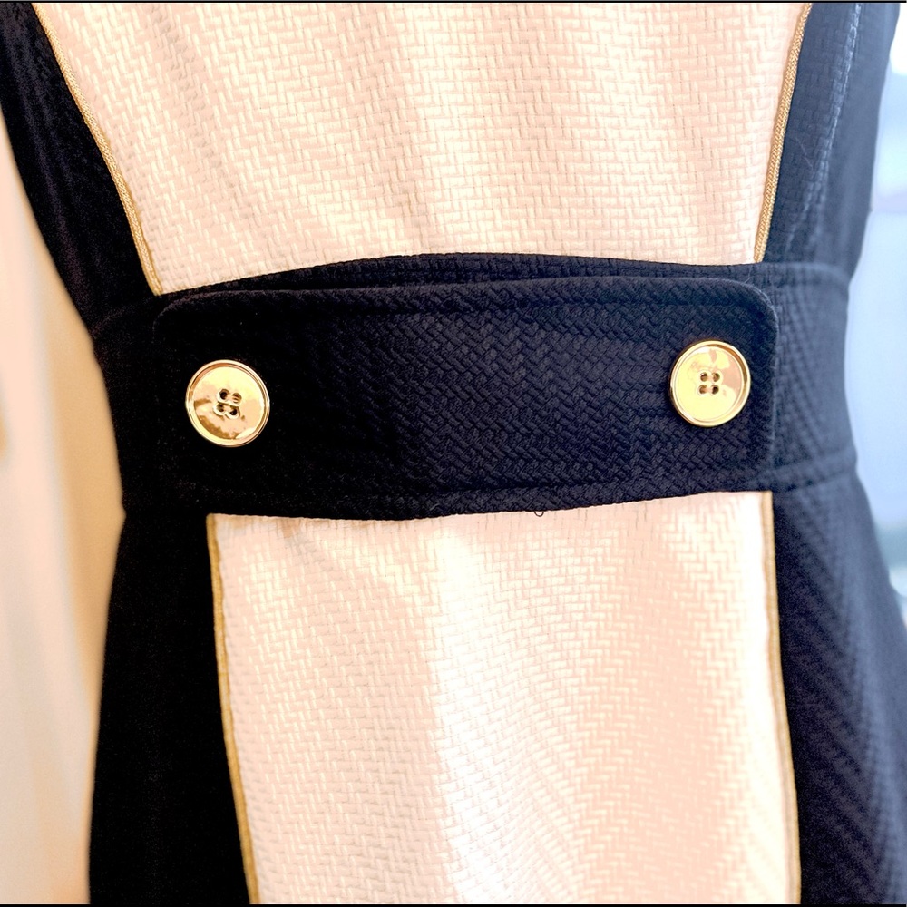 SANDRA DARREN Navy White Dress Gold Detail NWT - Picture 2 of 9